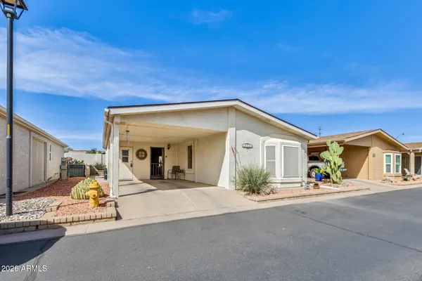 Property Slideshow image 2 of 45 | 1952 e augusta ave, Chandler, AZ, 85249