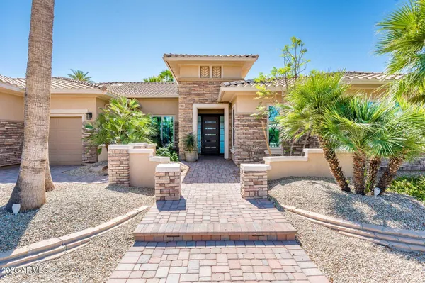 Property Slideshow image 2 of 62 | 19117 n moondance ln, Surprise, AZ, 85387