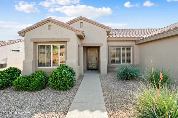Property Slideshow image 2 of 39 | 15567 w vista grande ln, Surprise, AZ, 85374