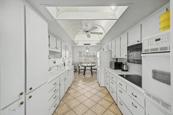 Property Slideshow image 2 of 30 | 11069 w winchester dr, Sun City, AZ, 85351