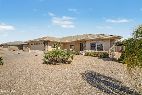 Property Slideshow image 3 of 32 | 10960 e kiva ave, Mesa, AZ, 85209