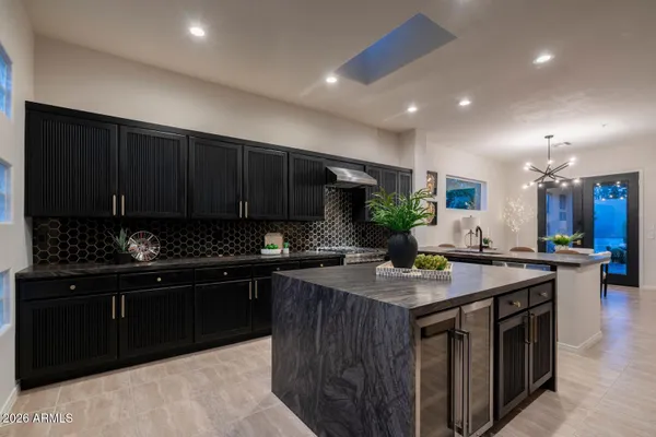 Property Slideshow image 2 of 74 | 6231 e evening glow dr, Scottsdale, AZ, 85266