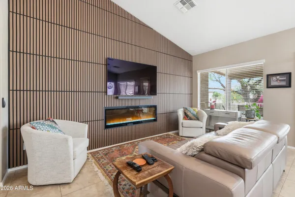 Property Slideshow image 2 of 36 | 8946 e minnesota ave, Sun Lakes, AZ, 85248