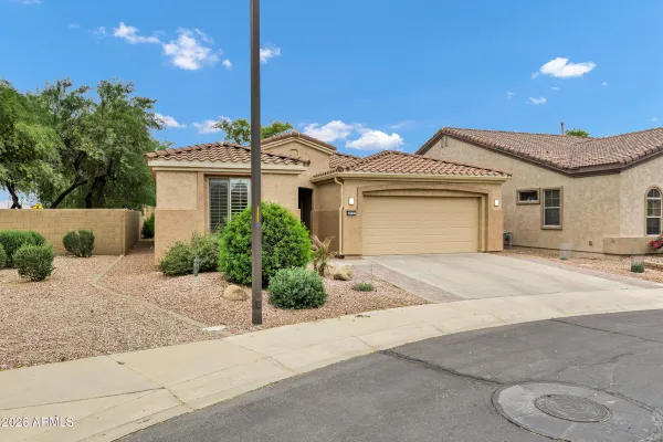 Property Slideshow image 3 of 35 | 4777 e narrowleaf dr, Gilbert, AZ, 85298