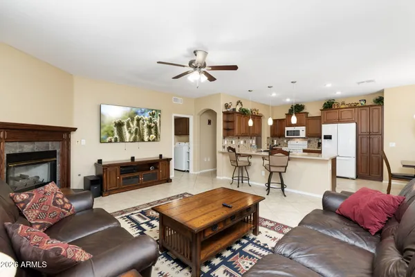 Property Slideshow image 3 of 39 | 17819 w club vista dr, Surprise, AZ, 85374