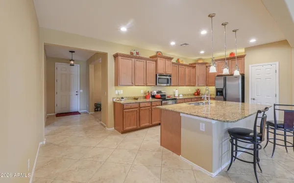 Property Slideshow image 3 of 51 | 42709 w kingfisher dr, Maricopa, AZ, 85138