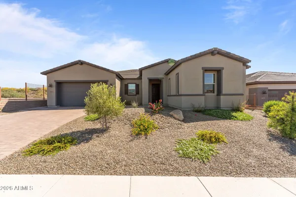 Property Slideshow image 2 of 49 | 4307 greenhorn way, Wickenburg, AZ, 85390