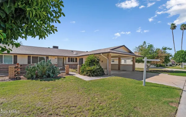 Property Slideshow image 2 of 32 | 10927 w peoria ave, Sun City, AZ, 85351