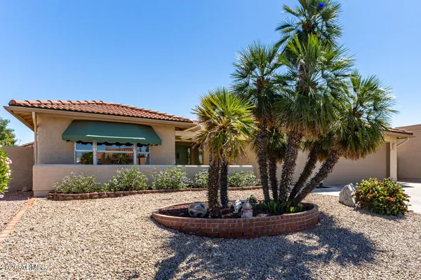 Property Slideshow image 2 of 27 | 26031 s eastlake dr, Sun Lakes, AZ, 85248