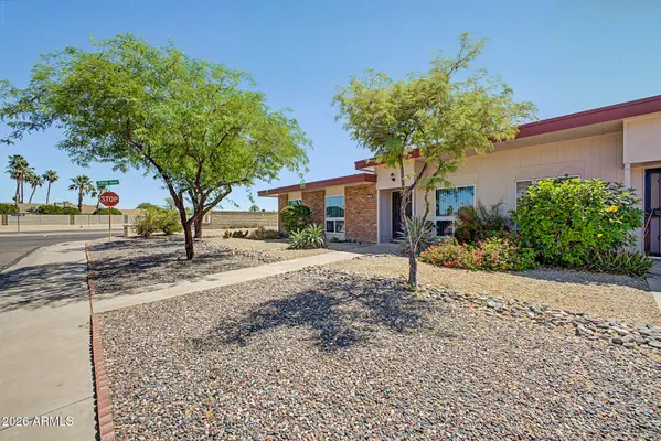 Property Slideshow image 3 of 34 | 9901 w cedar dr, Sun City, AZ, 85351
