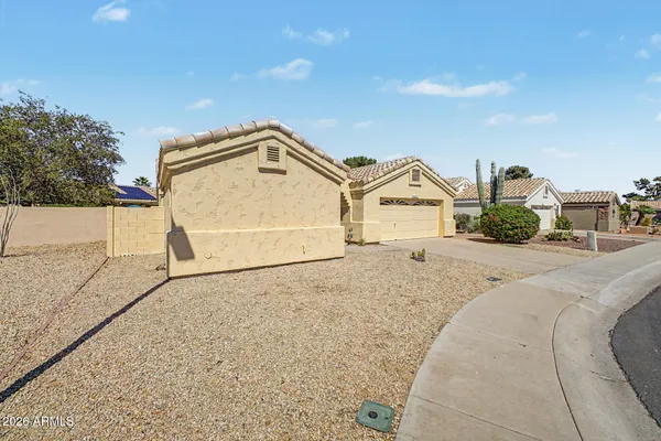 Property Slideshow image 3 of 37 | 17607 n pima trl, Surprise, AZ, 85374