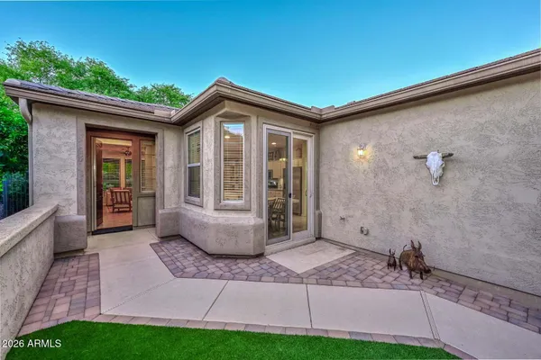 Property Slideshow image 3 of 56 | 13054 w mayberry trl, Peoria, AZ, 85383