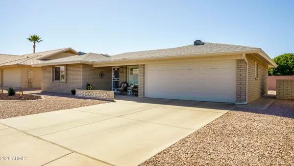 Property Slideshow image 3 of 23 | 8033 e neville ave, Mesa, AZ, 85209