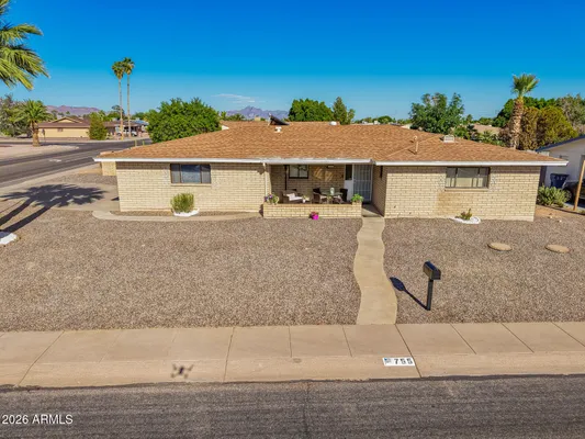 Property Slideshow image 2 of 15 | 755 n 63rd pl, Mesa, AZ, 85205