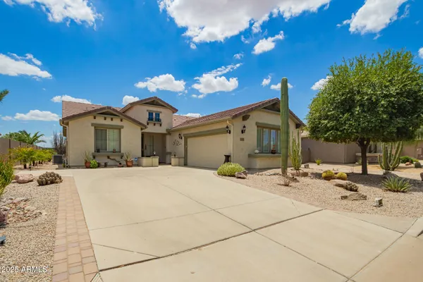 Property Slideshow image 2 of 33 | 583 w bismark st, San Tan Valley, AZ, 85143