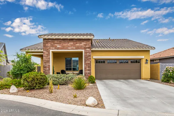 Property Slideshow image 2 of 45 | 4729 n 204th ave, Buckeye, AZ, 85396