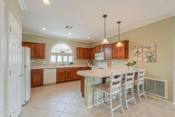 Property Slideshow image 2 of 60 | 4188 e blue spruce ln, Gilbert, AZ, 85298