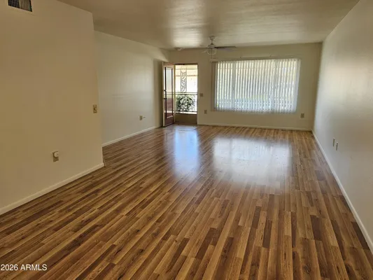 Property Slideshow image 2 of 17 | 9859 w emberwood dr, Sun City, AZ, 85351