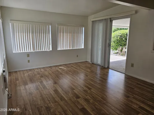 Property Slideshow image 3 of 17 | 9859 w emberwood dr, Sun City, AZ, 85351