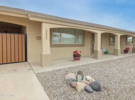 Property Slideshow image 2 of 29 | 10825 w hope dr, Sun City, AZ, 85351