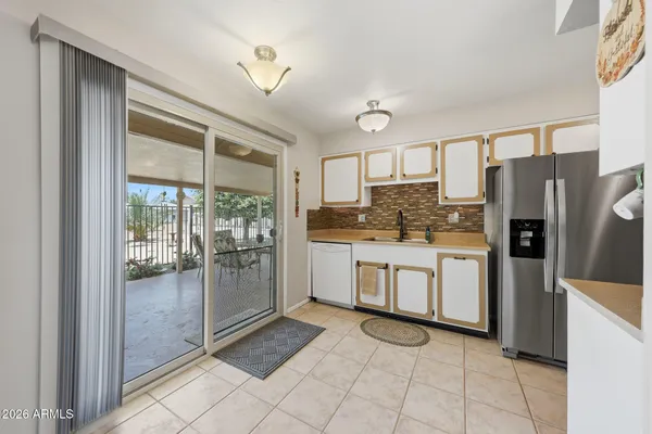 Property Slideshow image 3 of 37 | 12402 w sonnet dr, Sun City West, AZ, 85375