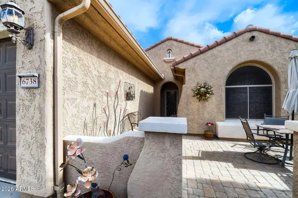 Property Slideshow image 3 of 32 | 6738 w willow way, Florence, AZ, 85132