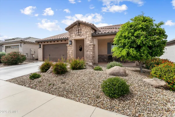 Property Slideshow image 2 of 32 | 26128 w rosemonte dr, Buckeye, AZ, 85396