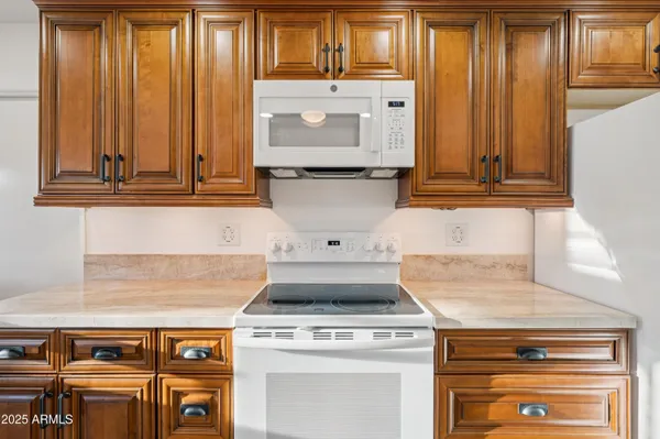 Property Slideshow image 3 of 26 | 13685 n 108th dr, Sun City, AZ, 85351