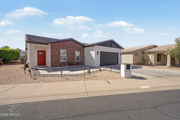 Property Slideshow image 3 of 28 | 5721 e leland st, Mesa, AZ, 85215