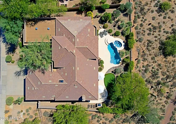 Property Slideshow image 2 of 82 | 33242 n 68th pl, Scottsdale, AZ, 85266