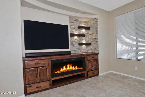 Property Slideshow image 3 of 51 | 12416 w pinnacle vista dr, Peoria, AZ, 85383