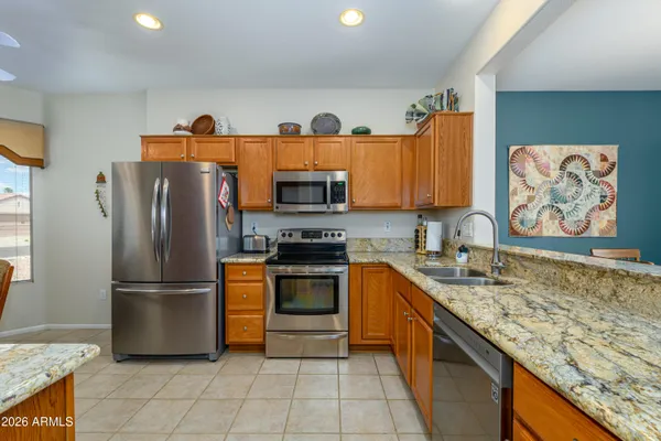 Property Slideshow image 2 of 25 | 19421 n hidden canyon dr, Surprise, AZ, 85374