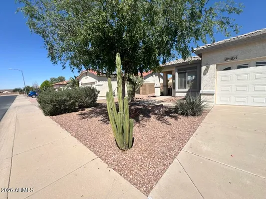 Property Slideshow image 2 of 16 | 1852 e sycamore rd, Casa Grande, AZ, 85122