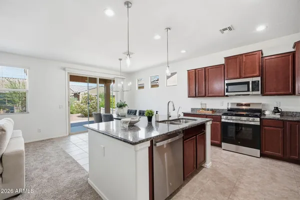 Property Slideshow image 2 of 43 | 41602 w caliente dr, Maricopa, AZ, 85138