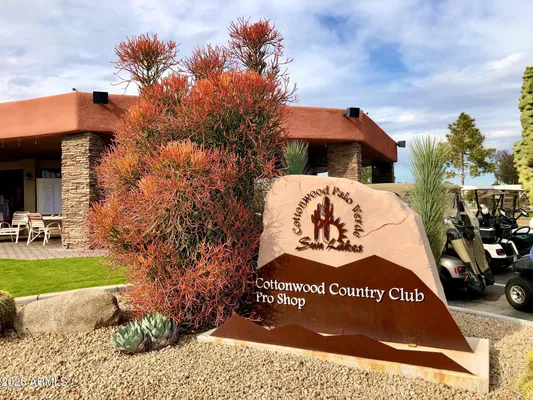 Property Slideshow image 3 of 47 | 26207 s glenburn dr, Sun Lakes, AZ, 85248