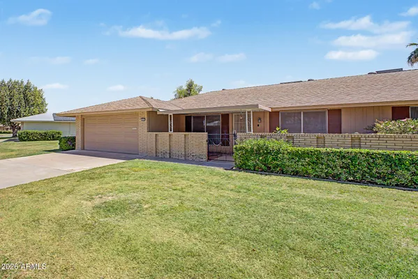 Property Slideshow image 3 of 36 | 13825 n tumblebrook way, Sun City, AZ, 85351