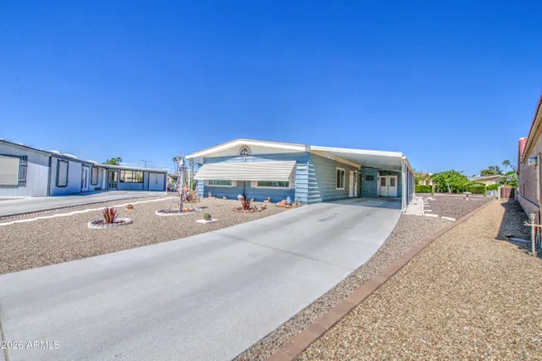 Property Slideshow image 3 of 43 | 2305 n floyd dr, Mesa, AZ, 85215