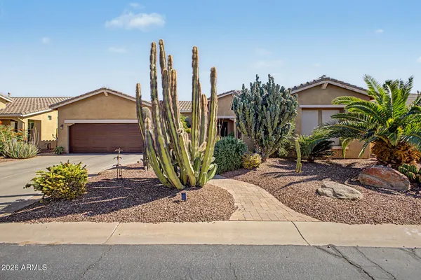 Property Slideshow image 2 of 33 | 20489 n wishing well ln, Maricopa, AZ, 85138