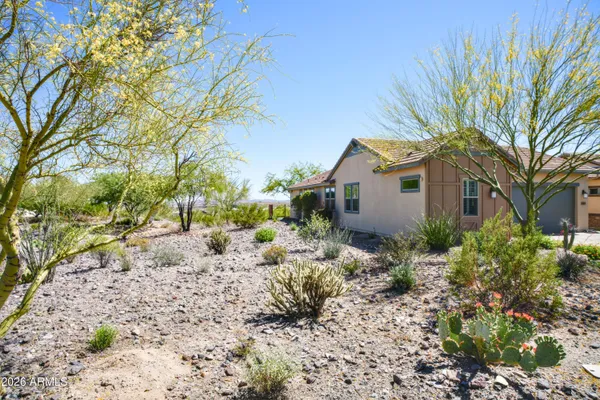Property Slideshow image 2 of 34 | 3965 goldmine canyon way, Wickenburg, AZ, 85390