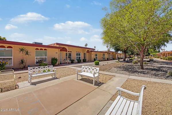 Property Slideshow image 2 of 22 | 13075 n 100th dr, Sun City, AZ, 85351
