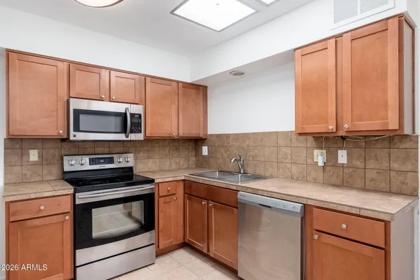 Property Slideshow image 3 of 33 | 13221 n 110th ave, Sun City, AZ, 85351