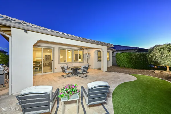 Property Slideshow image 3 of 55 | 13426 w mayberry trl, Peoria, AZ, 85383
