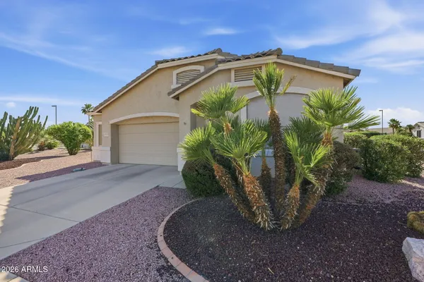 Property Slideshow image 3 of 29 | 17320 n thornberry dr, Surprise, AZ, 85374