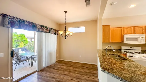 Property Slideshow image 3 of 20 | 17961 n somerset dr, Surprise, AZ, 85374