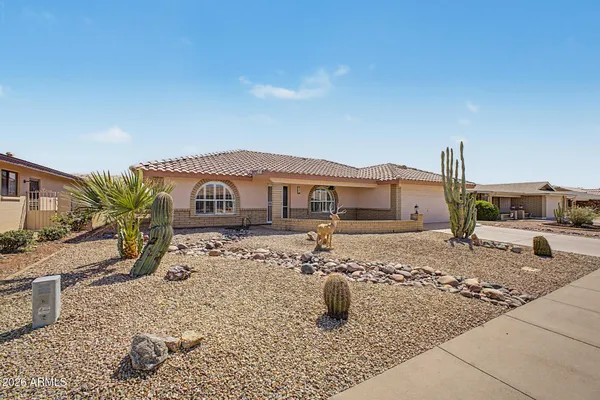 Property Slideshow image 3 of 33 | 8231 e nido ave, Mesa, AZ, 85209