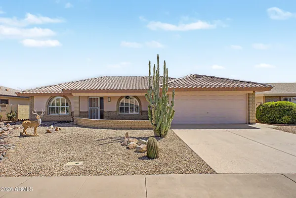 Property Slideshow image 2 of 33 | 8231 e nido ave, Mesa, AZ, 85209