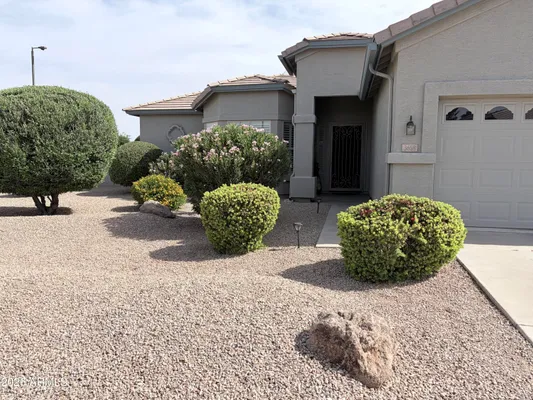Property Slideshow image 2 of 8 | 3658 e peach tree dr, Chandler, AZ, 85249