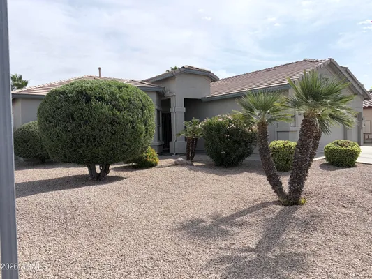 Property Slideshow image 3 of 8 | 3658 e peach tree dr, Chandler, AZ, 85249
