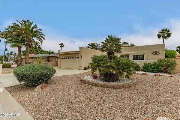 Property Slideshow image 3 of 33 | 10225 e spring creek rd, Sun Lakes, AZ, 85248