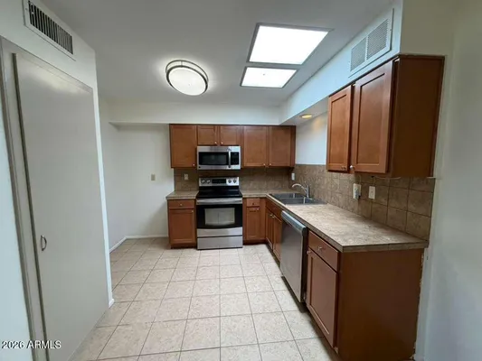 Property Slideshow image 2 of 20 | 13221 n 110th ave, Sun City, AZ, 85351